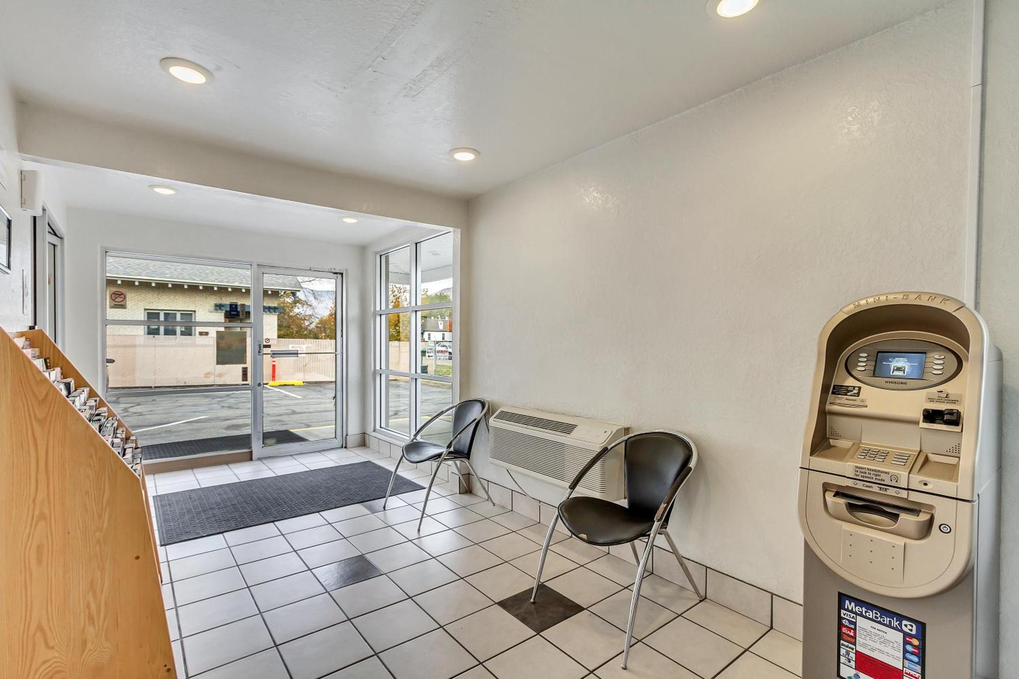 Motel 6 Ogden, Ut- Downtown Extérieur photo