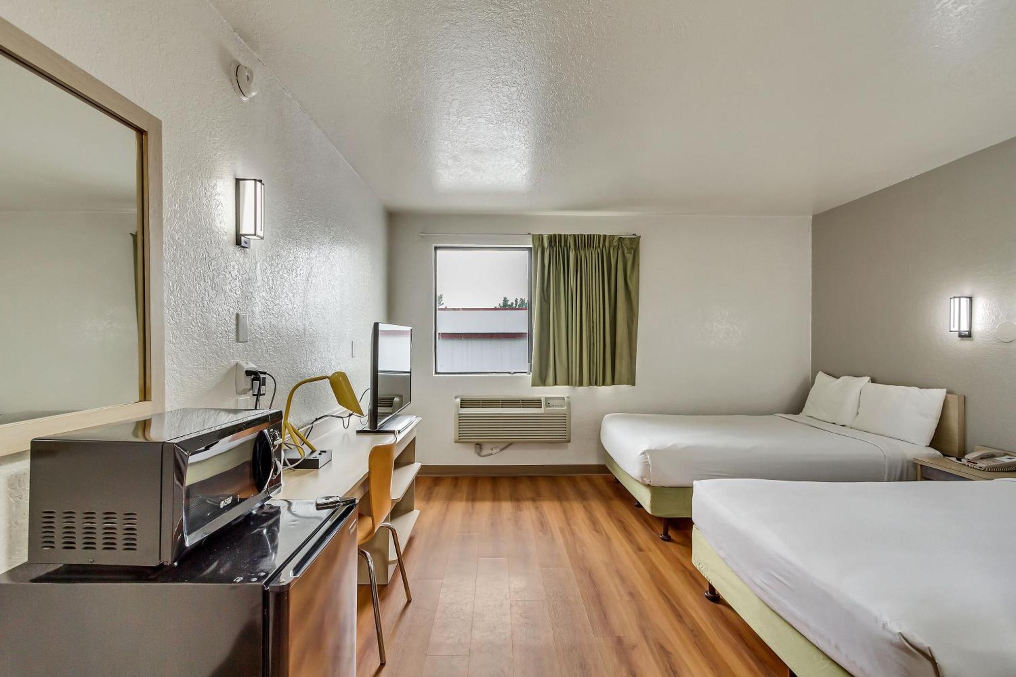 Motel 6 Ogden, Ut- Downtown Extérieur photo