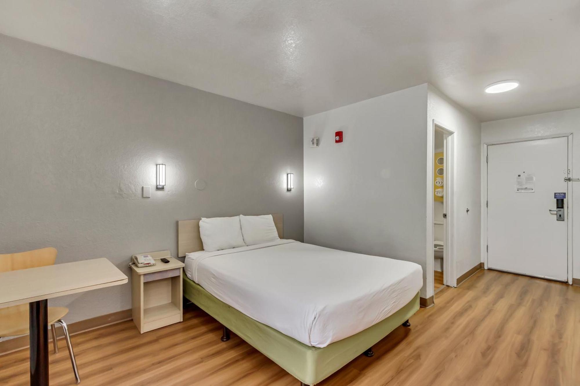 Motel 6 Ogden, Ut- Downtown Extérieur photo