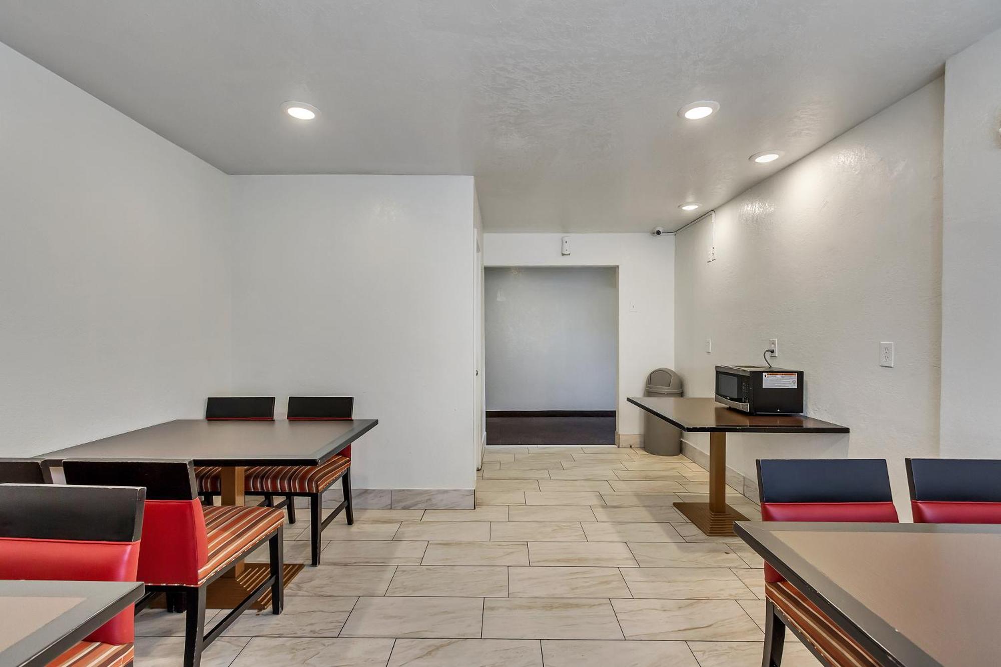 Motel 6 Ogden, Ut- Downtown Extérieur photo