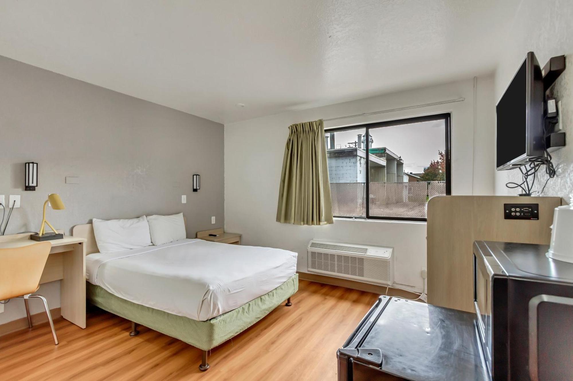 Motel 6 Ogden, Ut- Downtown Extérieur photo